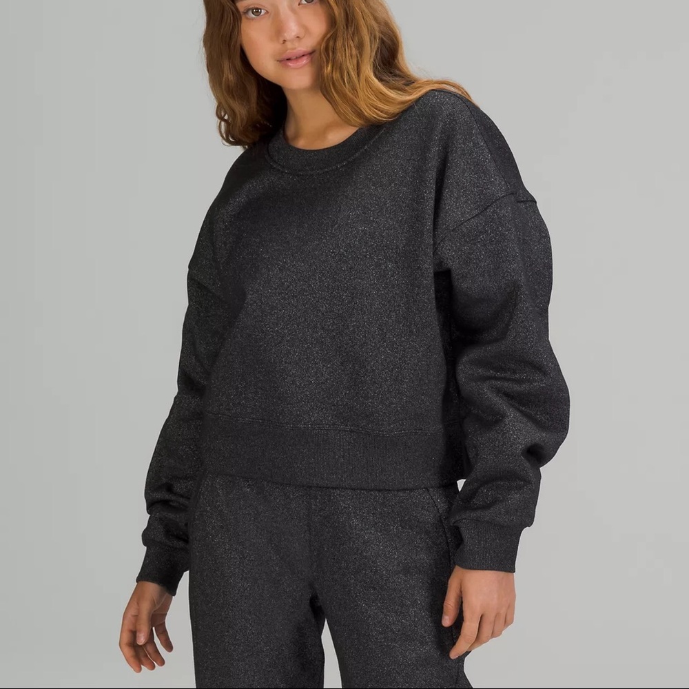LuluLemon Perfectly Oversized Crop Crew in Black Spark - Picture 12 of 12